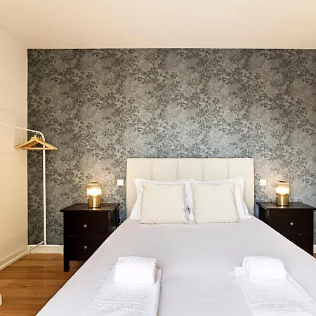 Appartement Superb Flat W Balcony And Ac By Lovelystay *