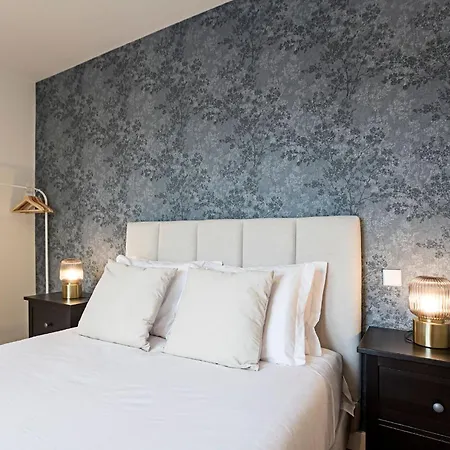 Superb Flat W Balcony And Ac By Lovelystay Lägenhet Oporto